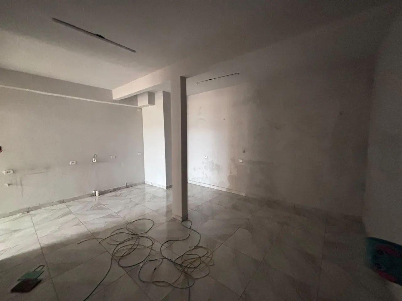 Kitnet com 1 Quarto, 50 m² e 2 Vagas - Jardim Colina Verde II, Maringá/PR - Foto 4