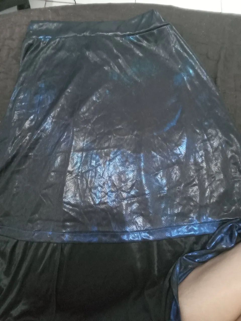 Conjunto top e saia preto e azul  - Foto 3