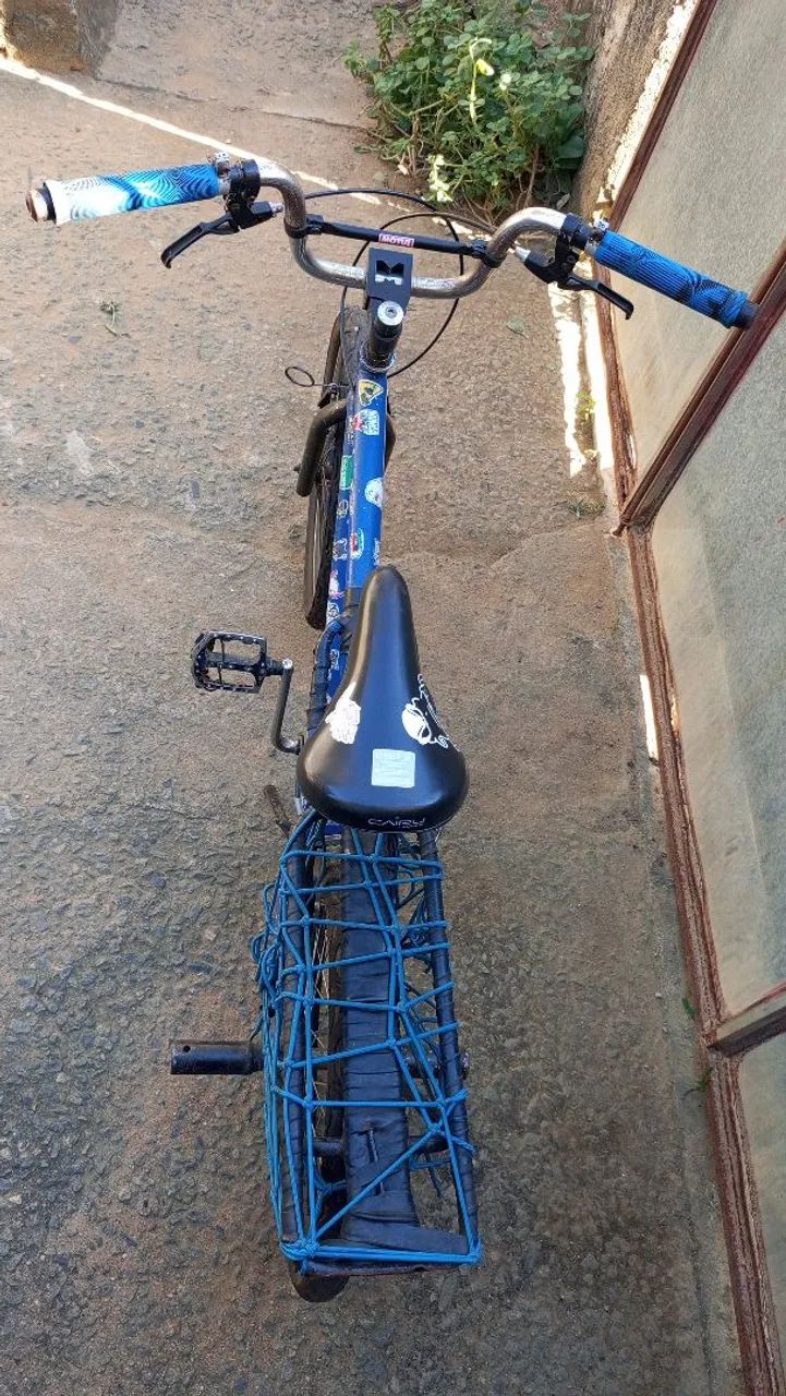 Bicicleta completa com garupa para você presentear seu filho  - Foto 2