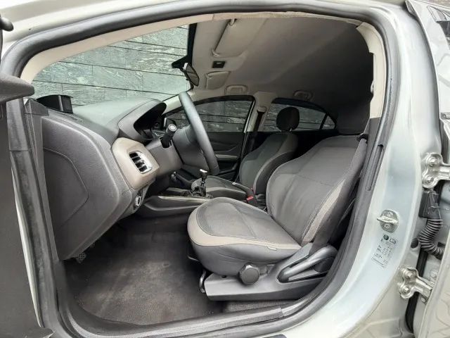 Chevrolet Prisma Sed. LT 1.0 8V FlexPower 4p, foto 7 de 14