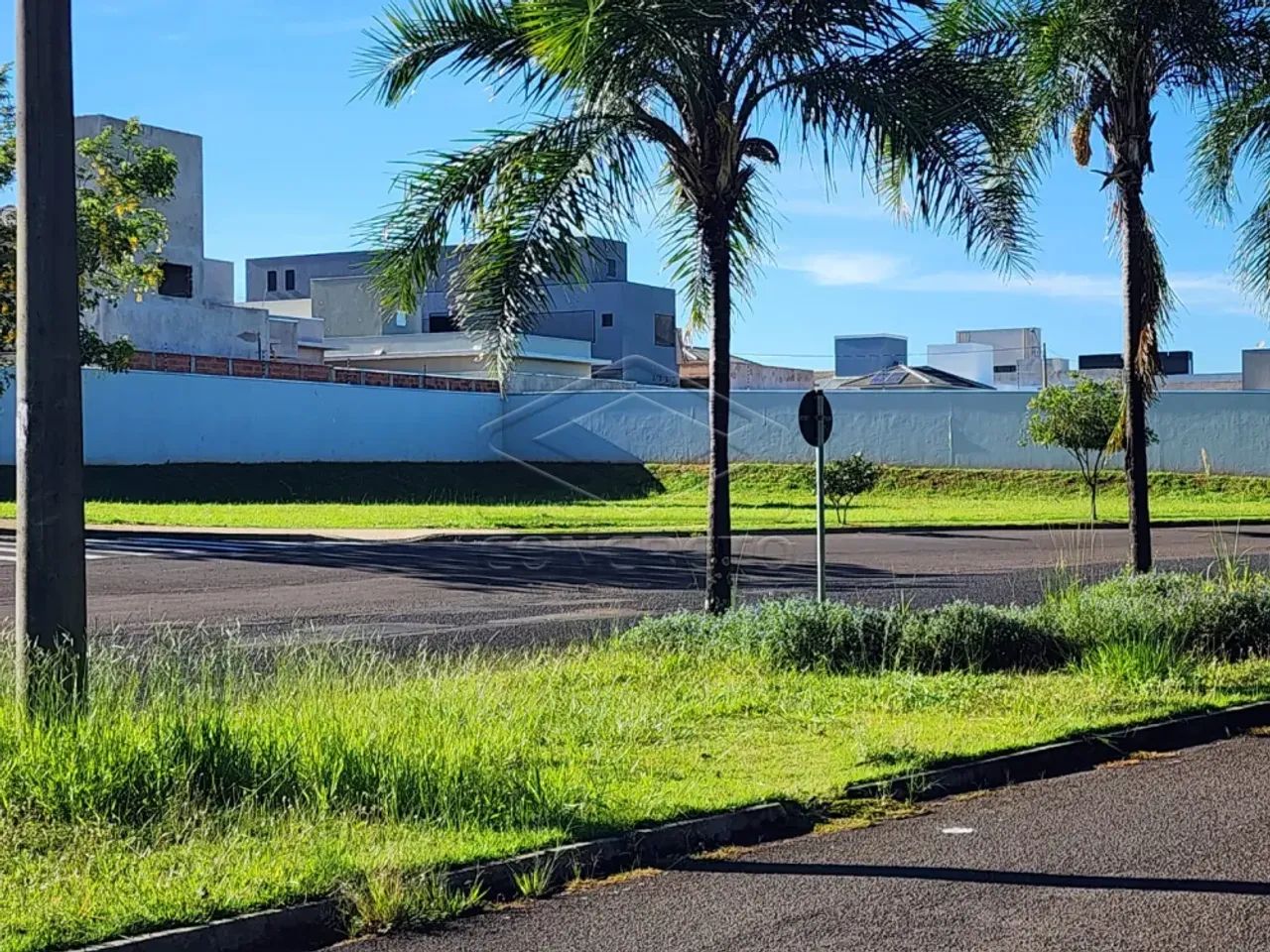 Em frente O CONDOMINIO CIDADE JARDIM - Foto 2