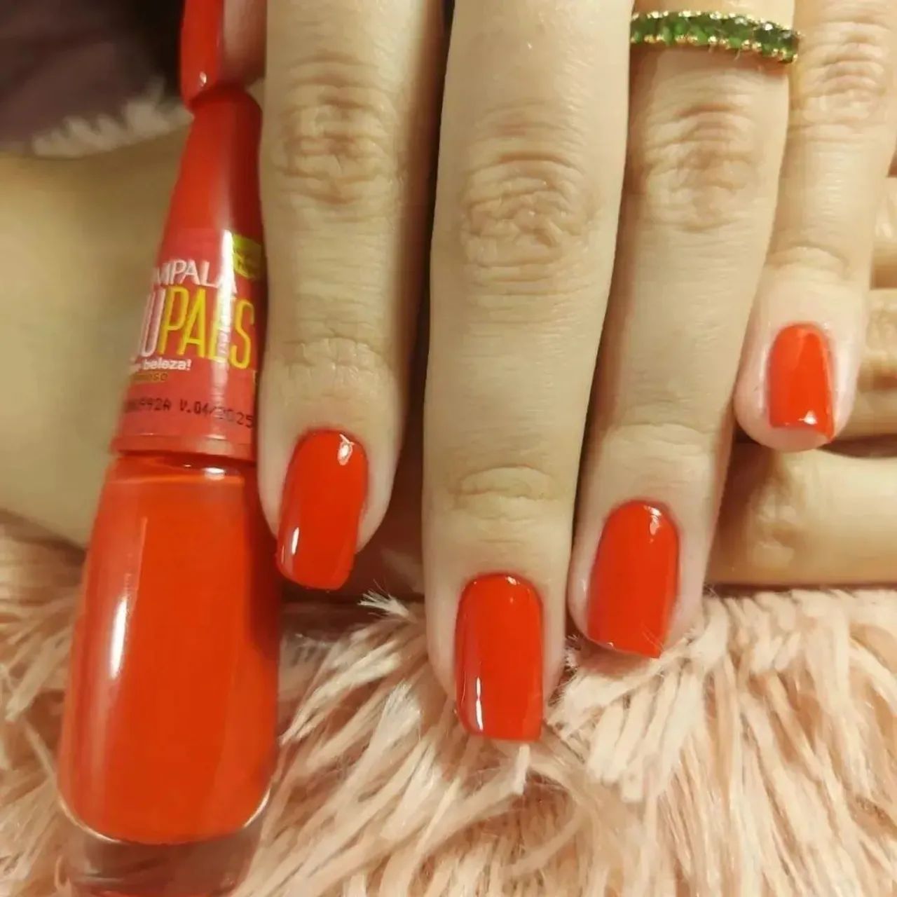 Vaga para Manicure com experiência 