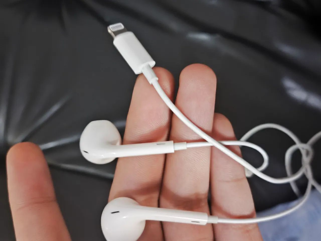 Fone de ouvido apple lightning branco - Foto 3
