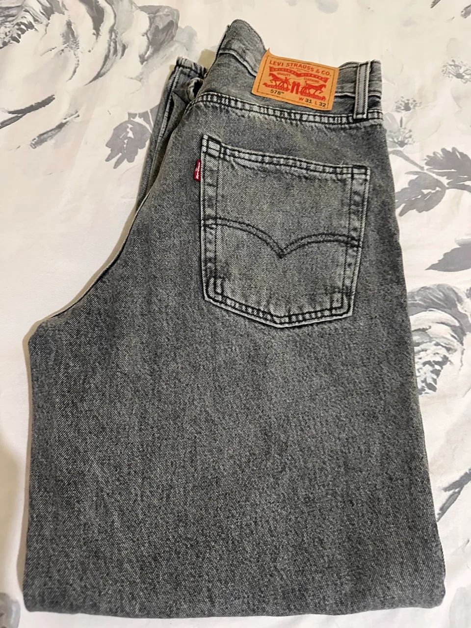 Calça Levis nova veio de Miami - Foto 5