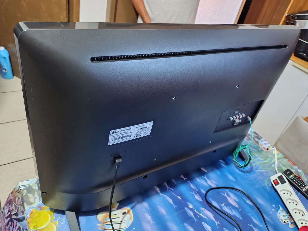 Vendo tv LG 32 polegadas, tá com 2 anos de comprada . Não tem nota fiscal - Foto 5