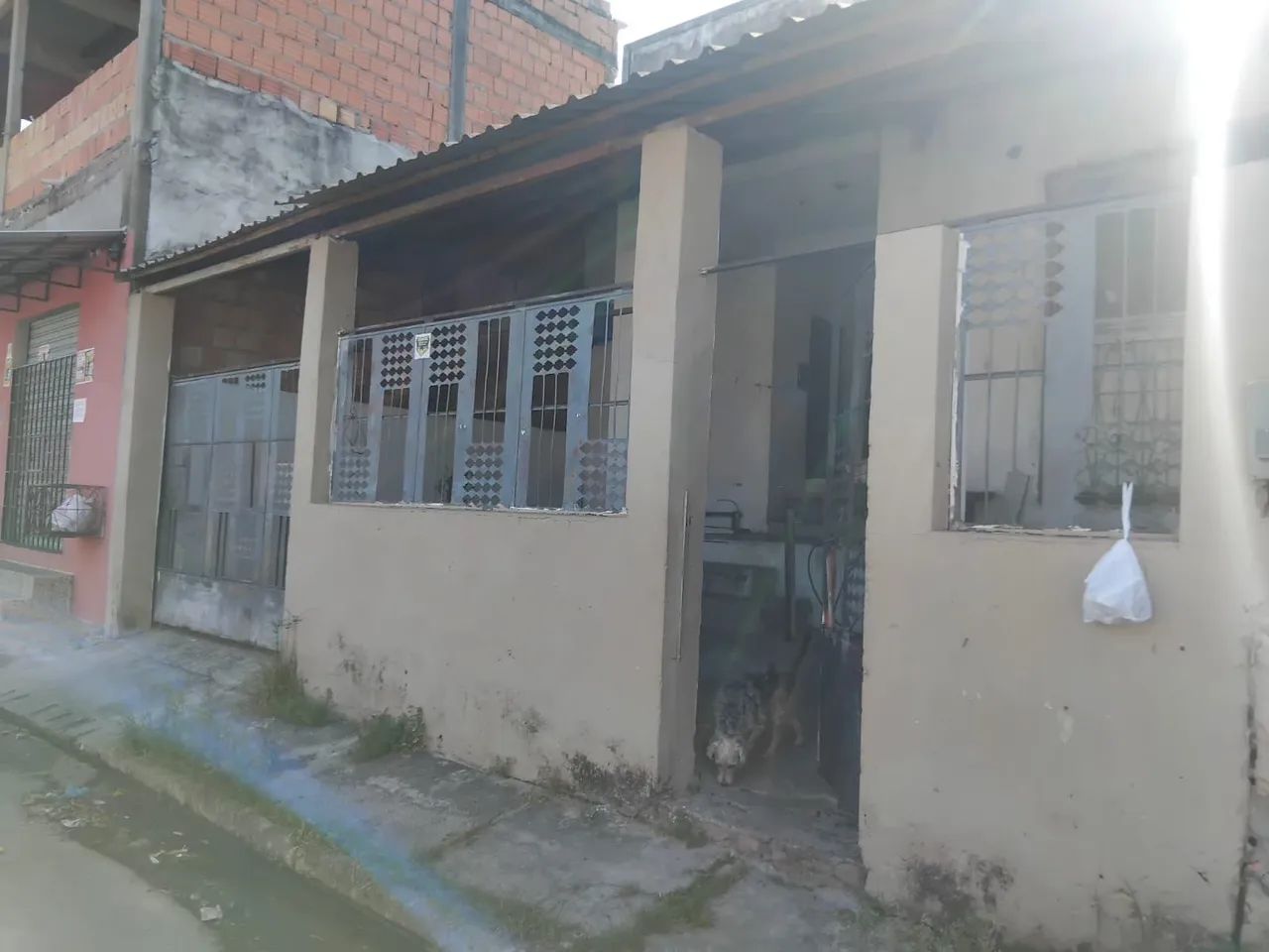 Vendo Casa Com outra Casa nos Fundos 