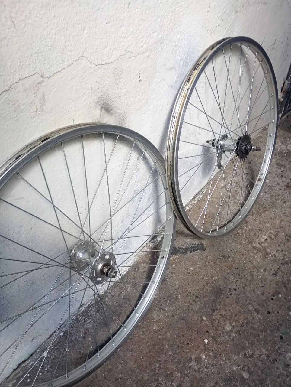 Bicicleta  - Foto 2