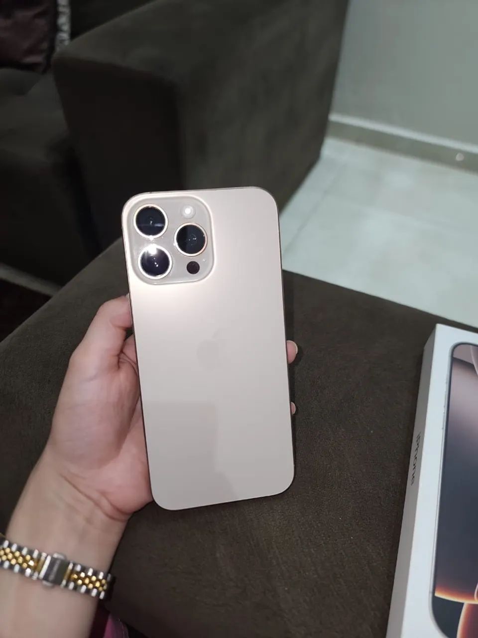iPhone 16 Pro Max 256GB / DESERT - Foto 2