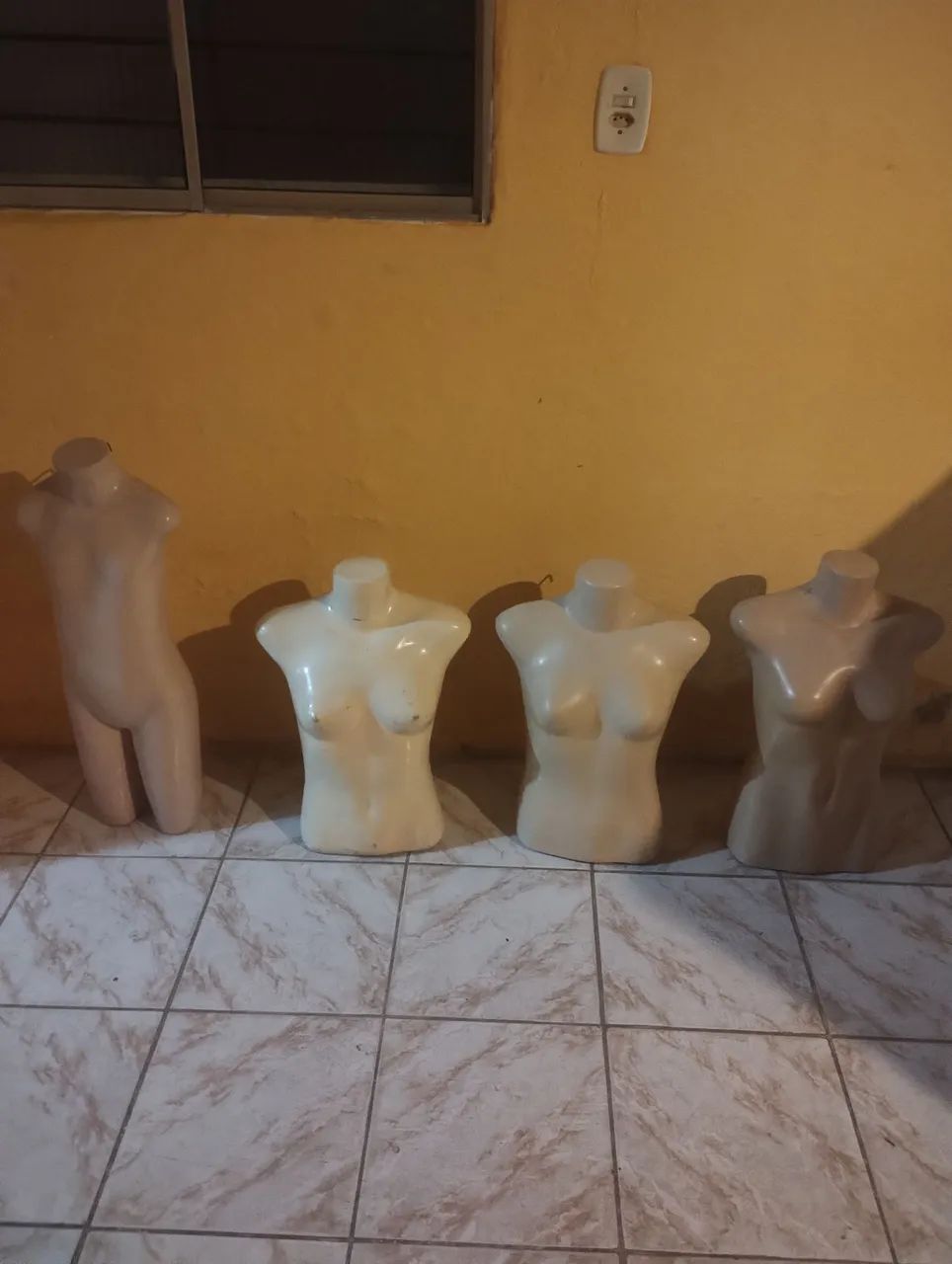 Maniquim  - Foto 3