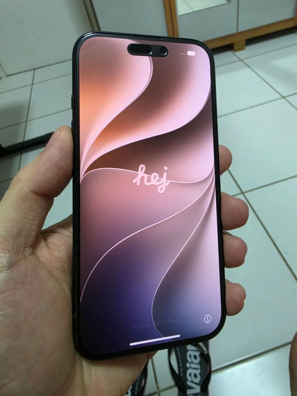 iPhone 16