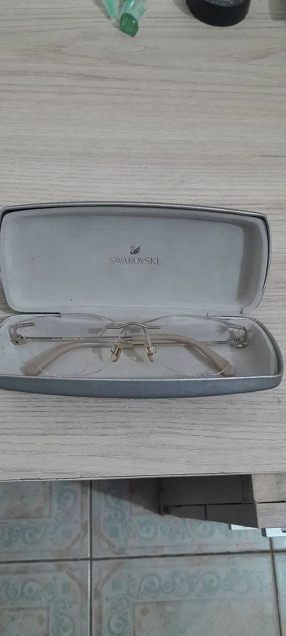 ARMAÇÃO LINDÍSSIMA ORIGINAL SWAROVSKI