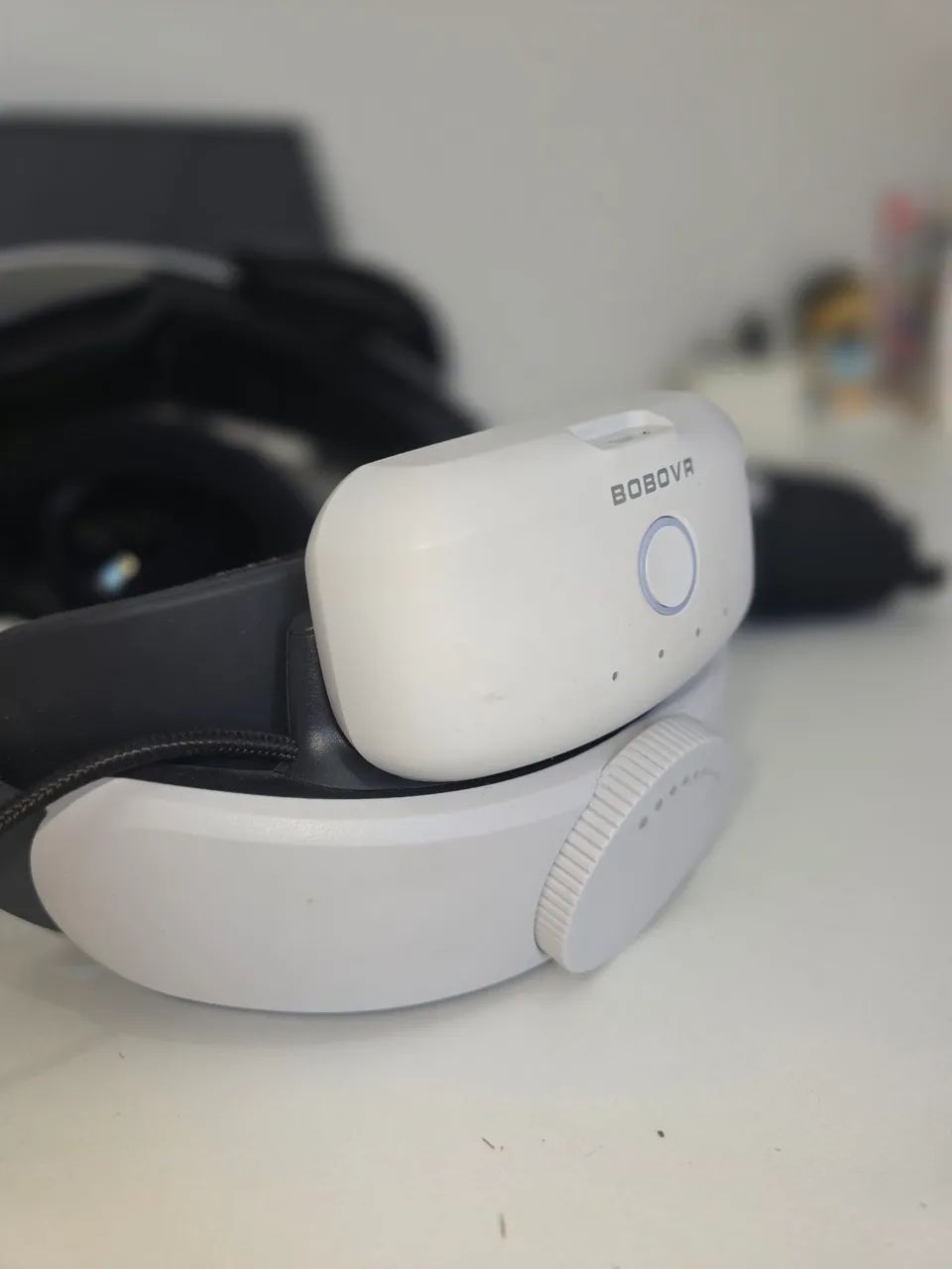 Meta Quest 3 128gb + Bobo VR e bateria extra - Foto 3