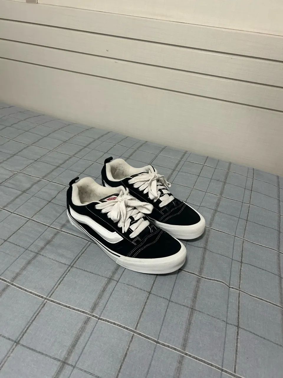 Vans Old Skool Black/White (preto e branco). - Foto 2