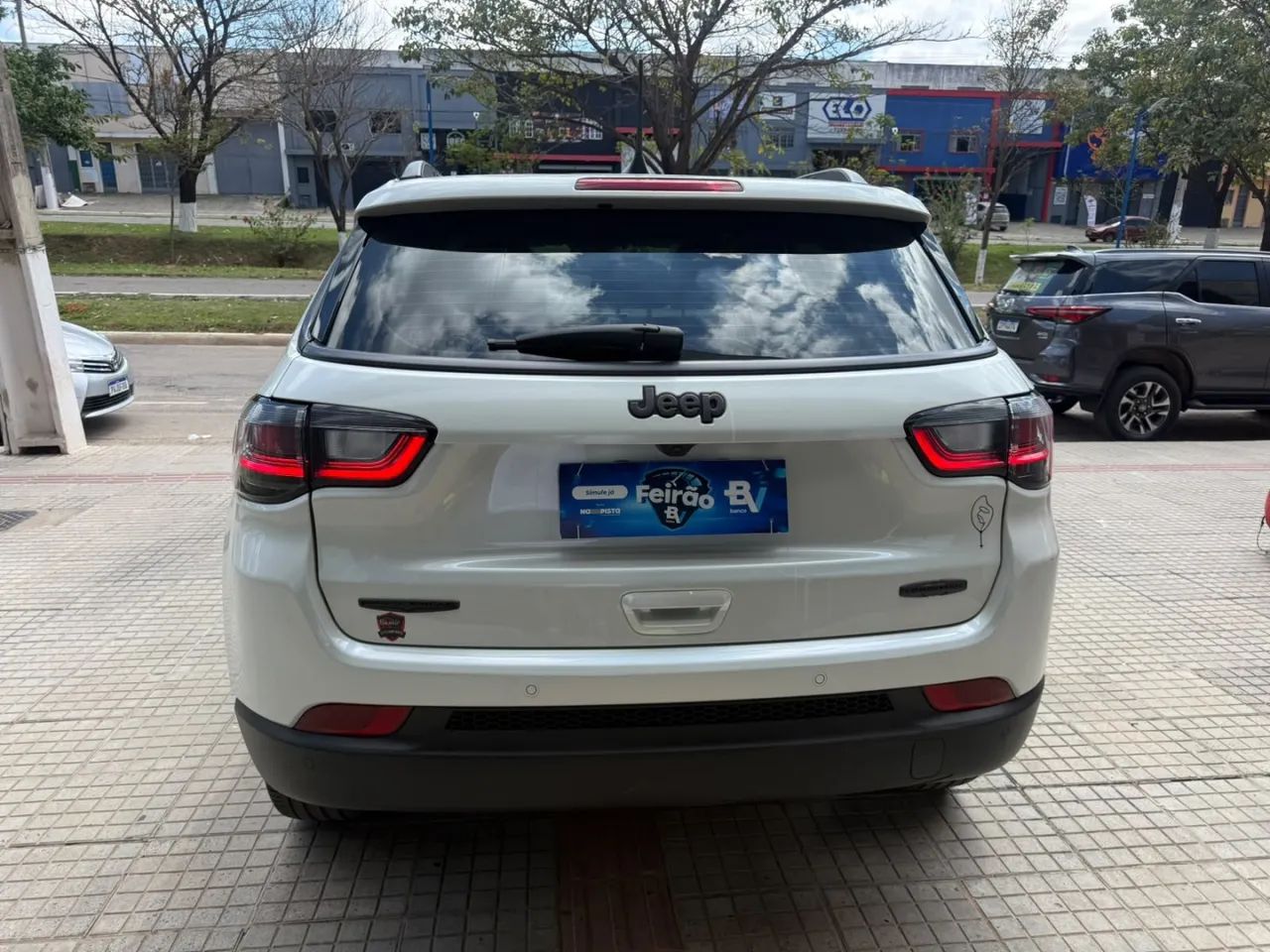 Jeep Compass Night Eagle 2.0 4X2 Flex 16V AUT 2025 - Foto 4
