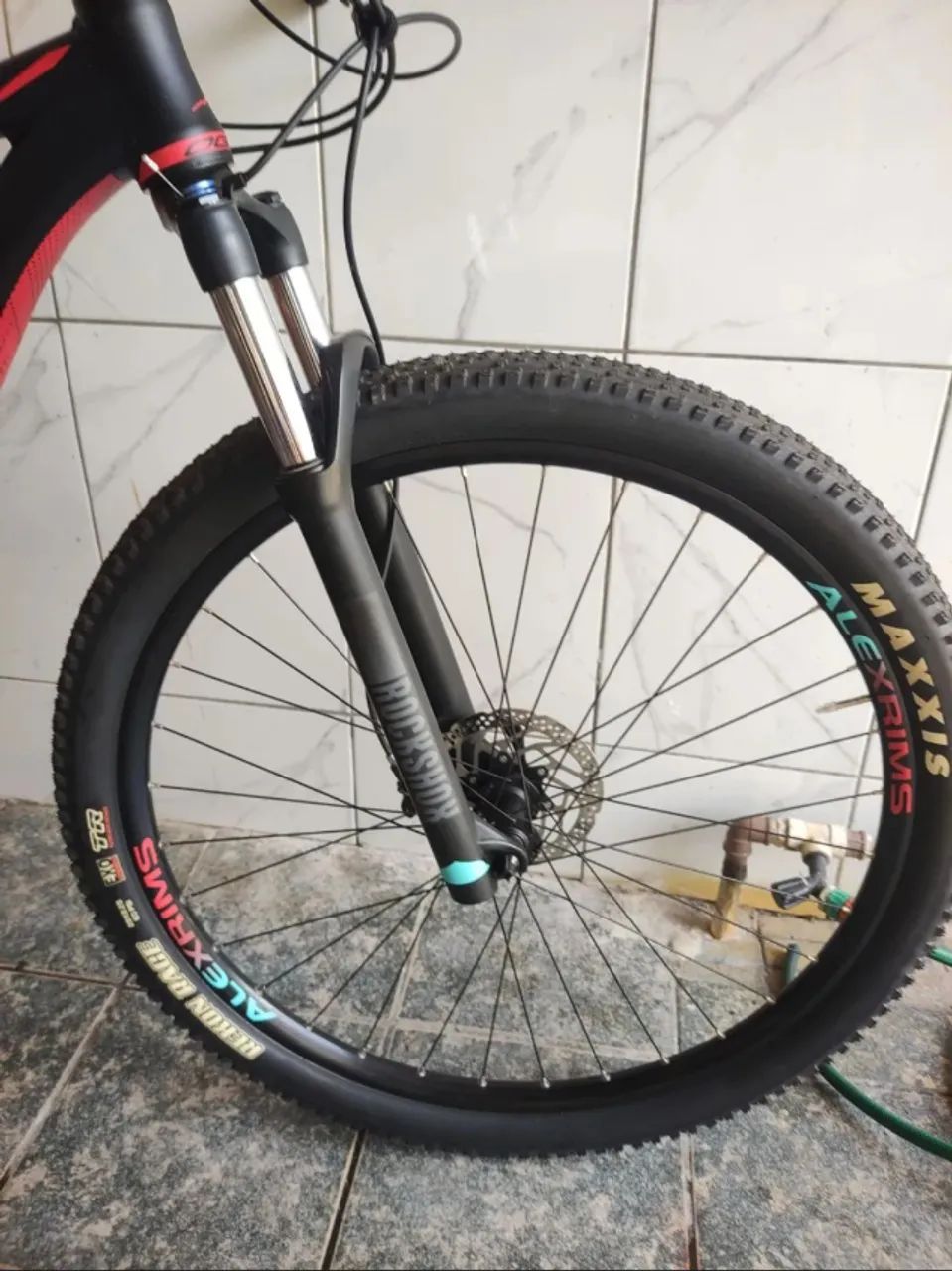 Oggi 7.6 Big Wheel Boost UHD  - Foto 2
