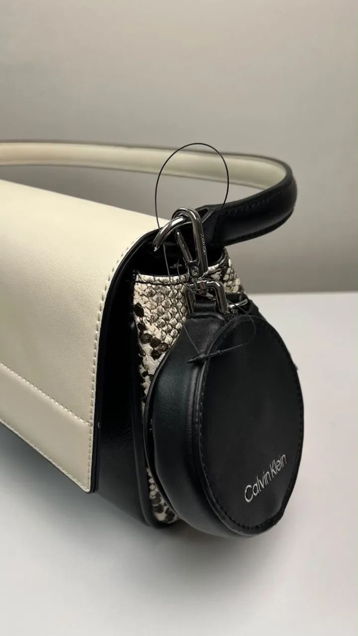 Bolsa Calvin Klein Nova Com Coin Purse - Foto 3