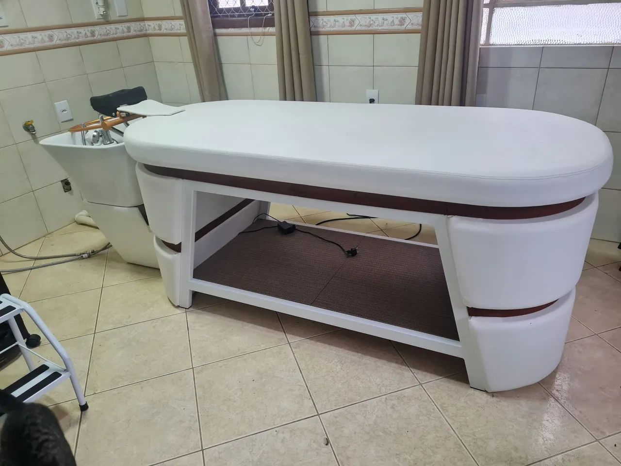 Lavatório Levita kixiki  Head Spa e massagem NOVO nunca usado  - Foto 2
