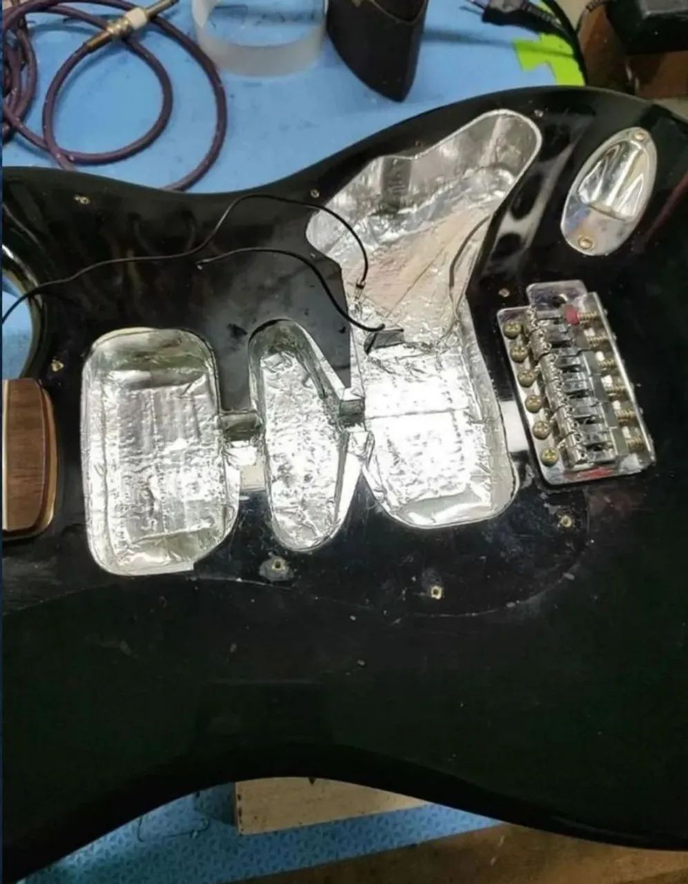 Guitarra Squier Affinity com captadores Malagoli  - Foto 4