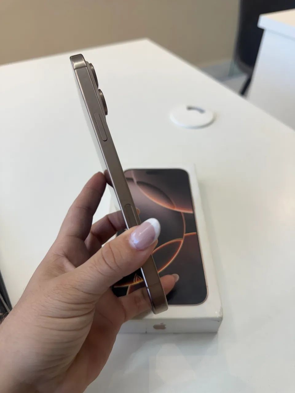 iPhone 16 PRO MAX  - Foto 2