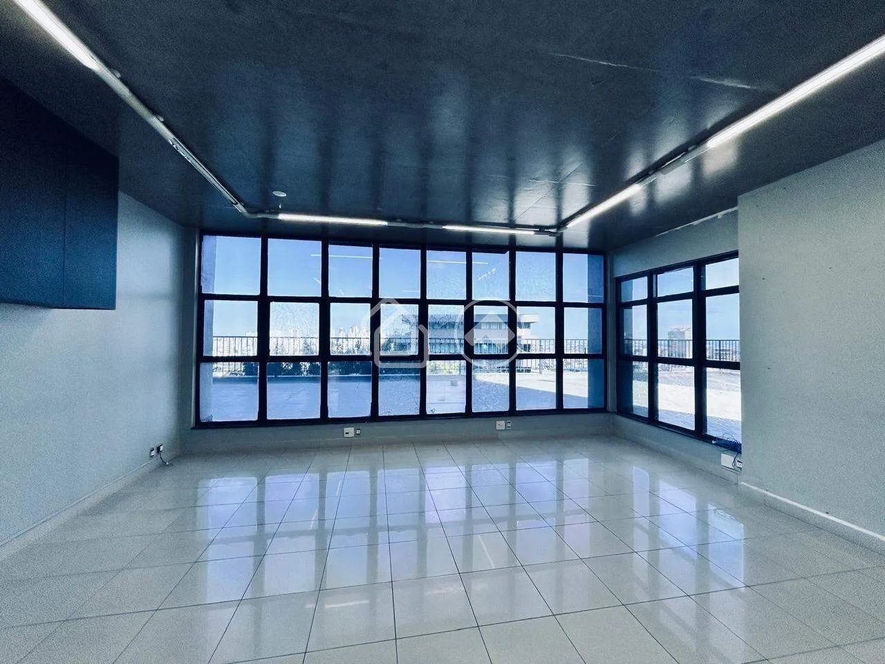 Sala para aluguel no Estoril, em Belo Horizonte, com 160 m² e 2 vagas - Foto 5