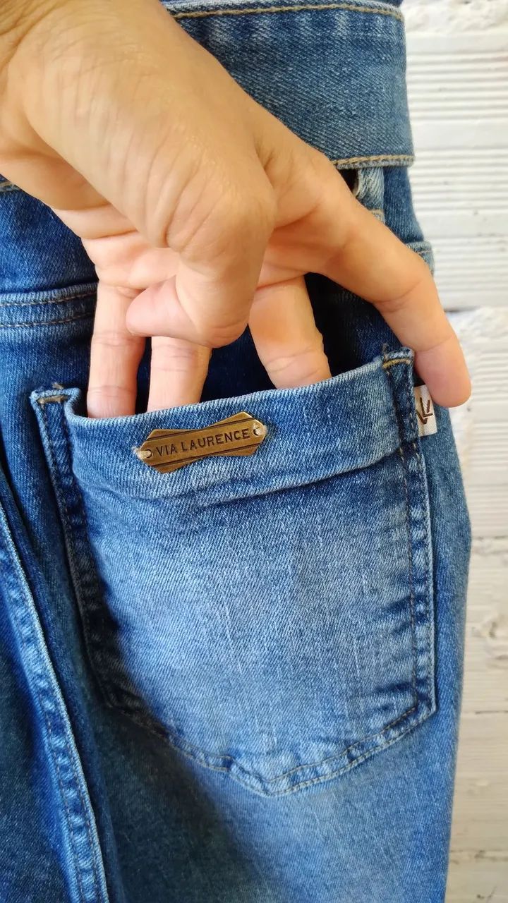 MACACÃO Jeans regata com manga desfiada - Foto 4