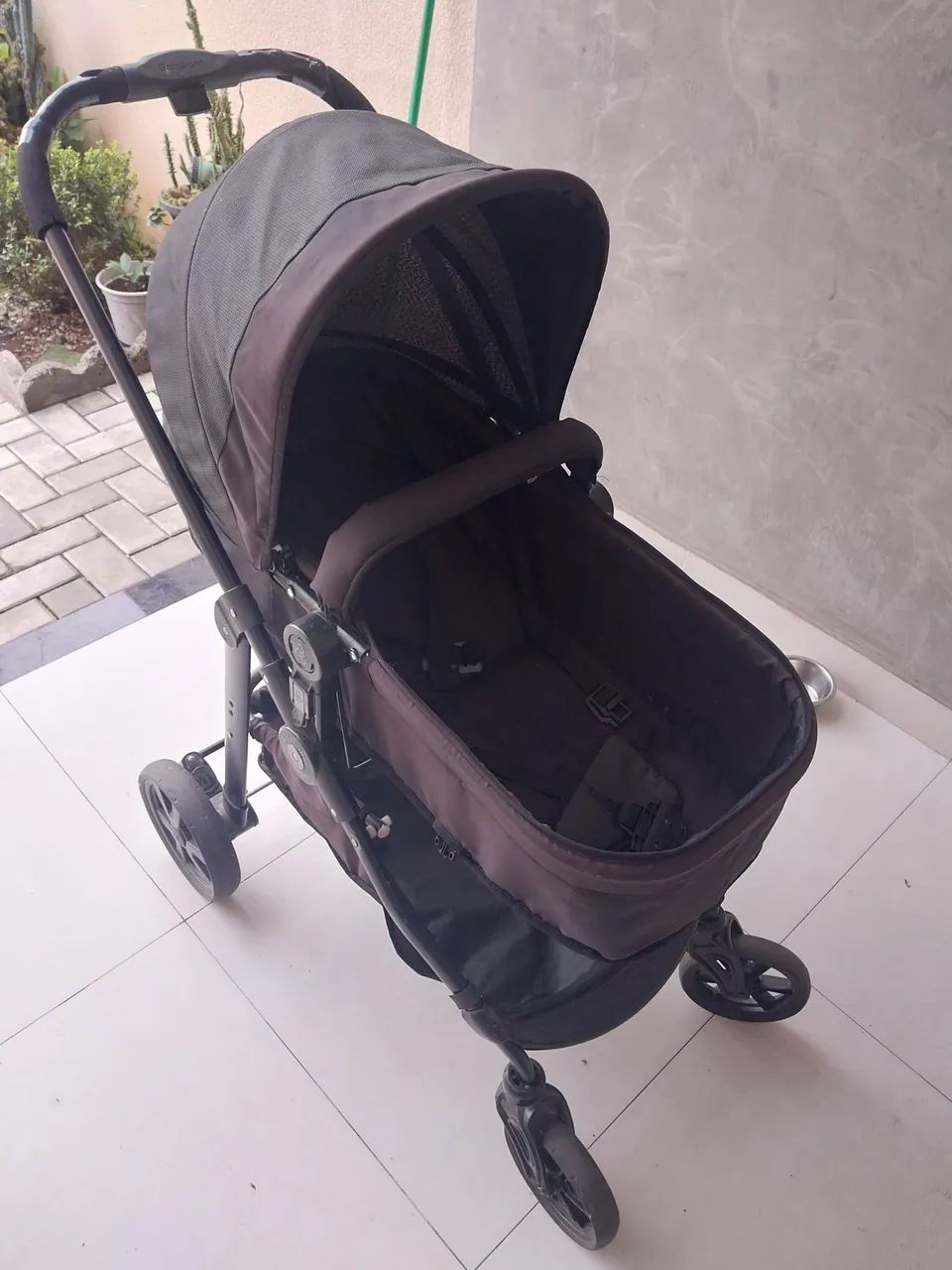 Carrinho de bebê galzerano,  vender rápido.  - Foto 3