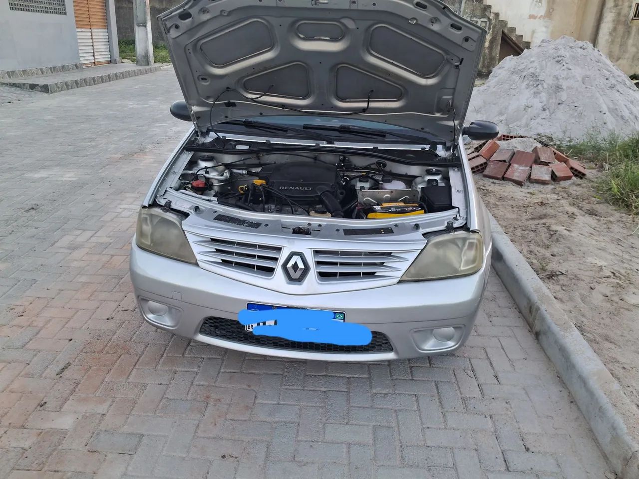 Renault Logan Expression Hi-flex 1.6 8V 4P 2009 - Foto 3