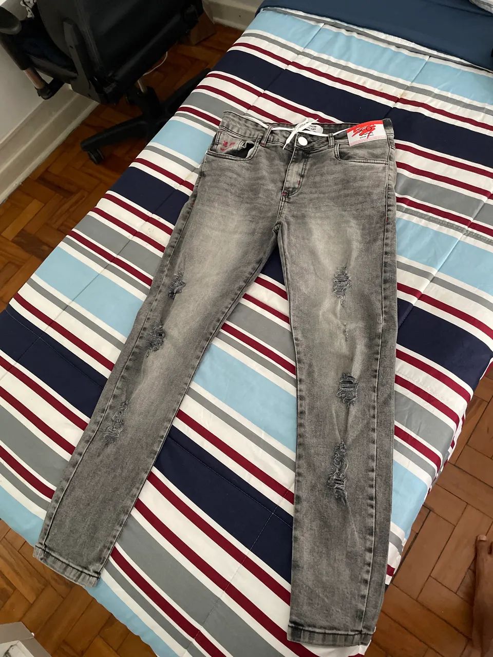 Calça jogador nova! 