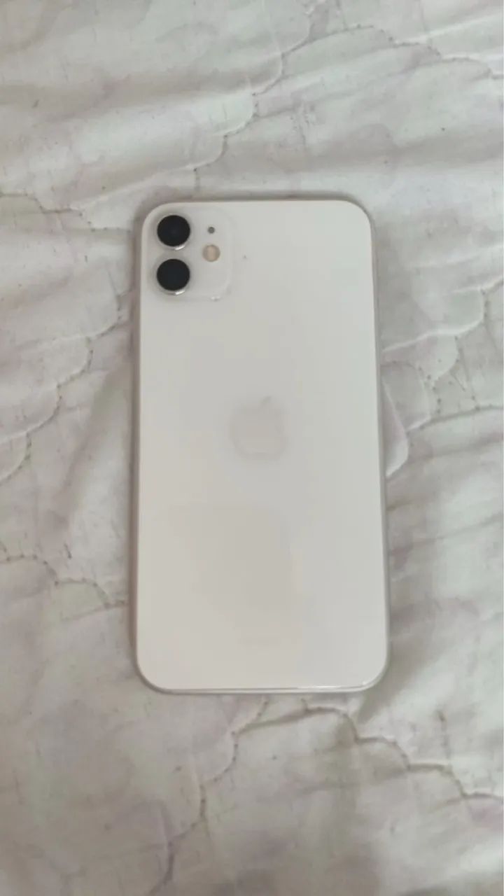 Iphone 11. 64gb.