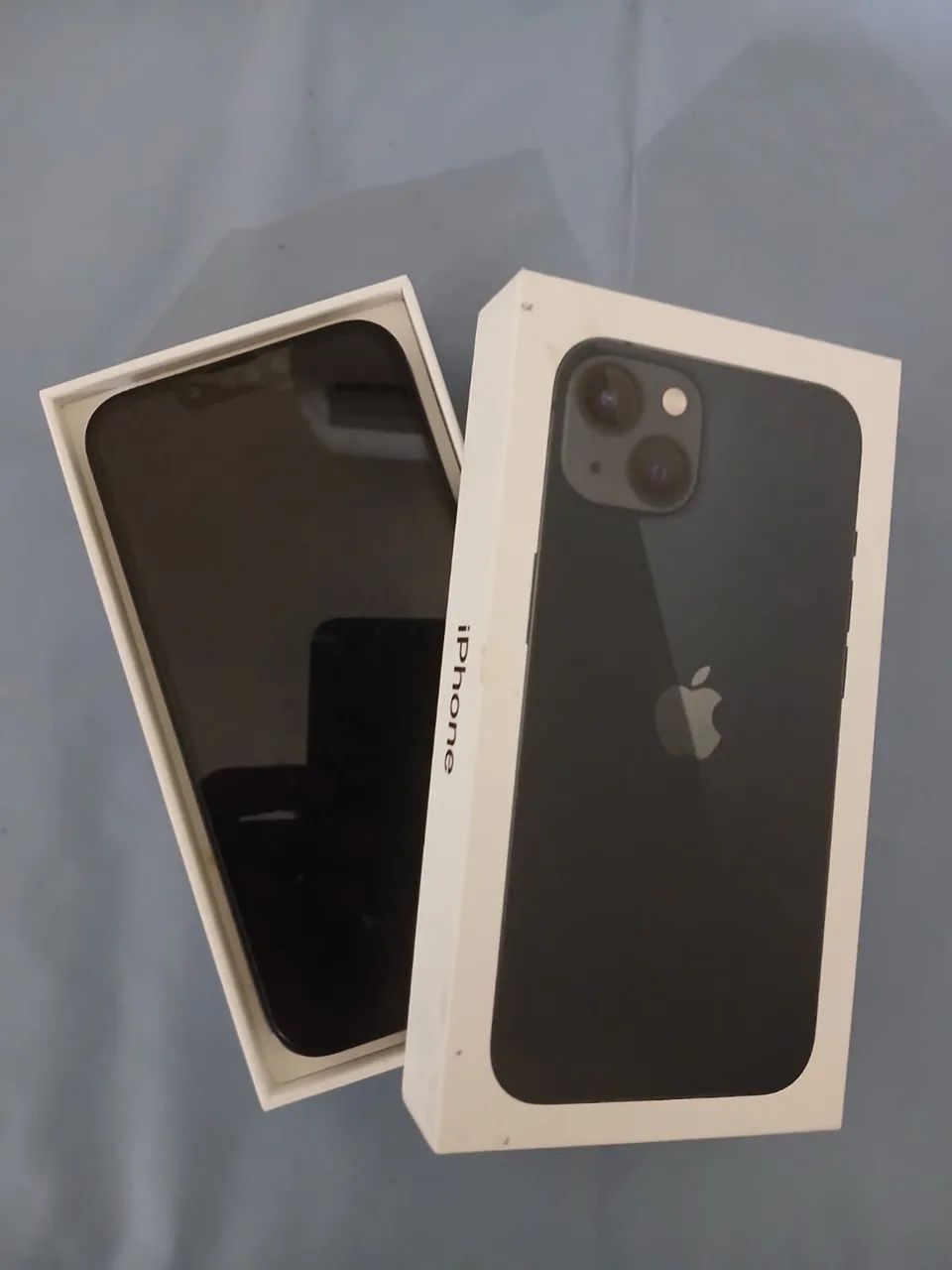 Vendo IPhone 13 128gb sem marcas de uso