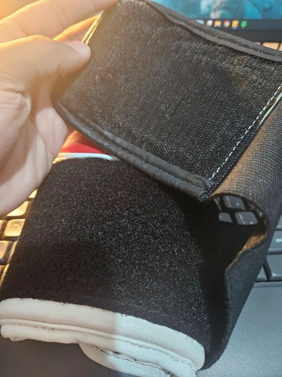 Luvas de boxe Title Gel 16 oz - couro legítimo  - Foto 5