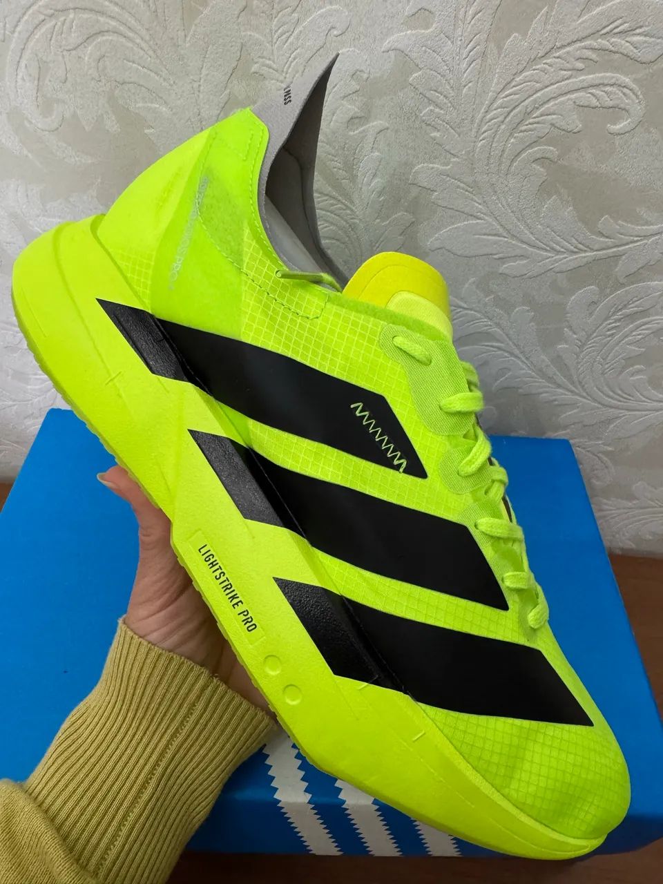 Tênis Adidas adizero Pro - Foto 2