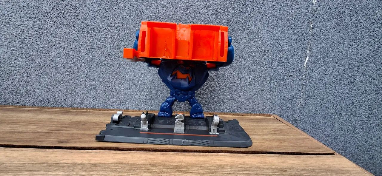 Ataque de Gorila na Garagem Hot Wheels  - Foto 2