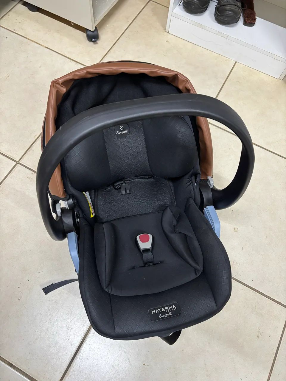 Vendo bebê conforto com isofix  - Foto 3