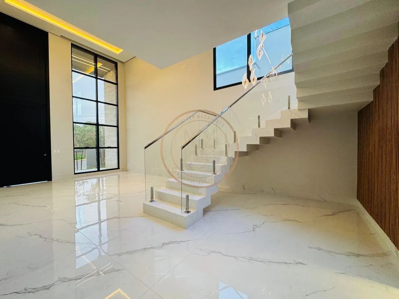 Sobrado ALTO padrão - 4 suítes | 408m² | Mirante do Lago - Foto 4