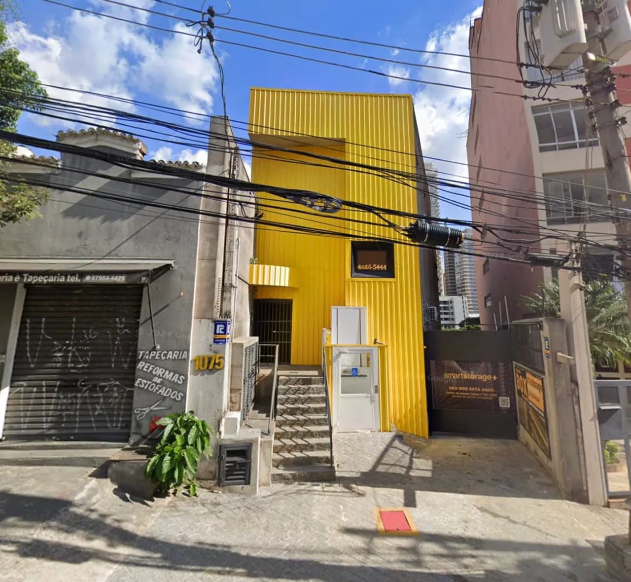 Loja na Rua Doutor Homem de Melo, 1075  998 m²