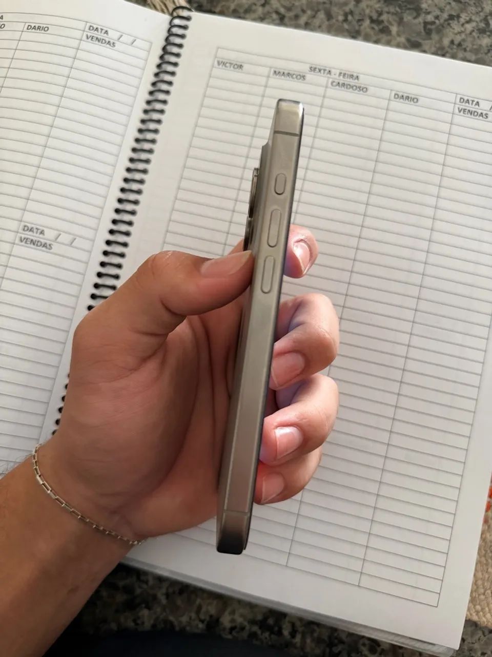 IPhone 15 pro 256gb. - Foto 4