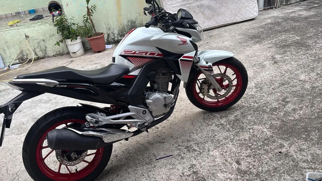 Cb Twister 250  - Foto 2