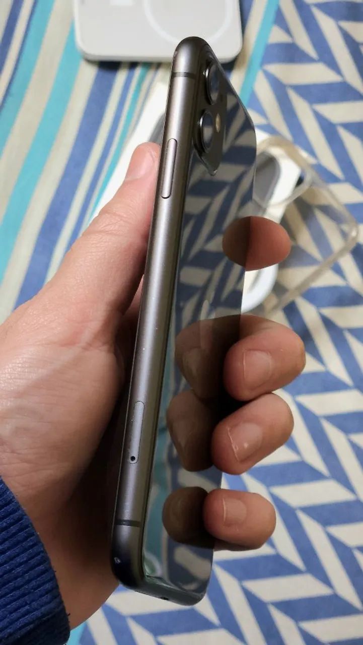 Iphone 11 64gb + power bank - Foto 3