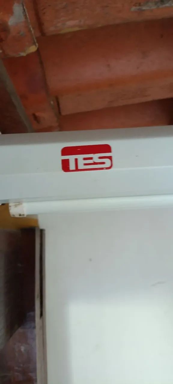 Tela de projetor retrátil 150 polegadas  - Foto 3