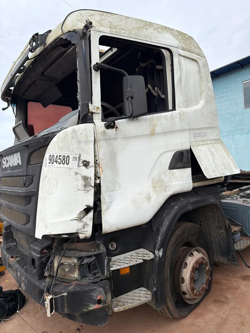 Cabine Scania G440 2012 para recuperar  - Foto 4