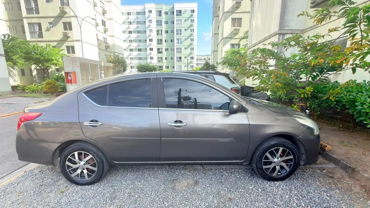 Nissan Versa SV 1.6 16V 2018