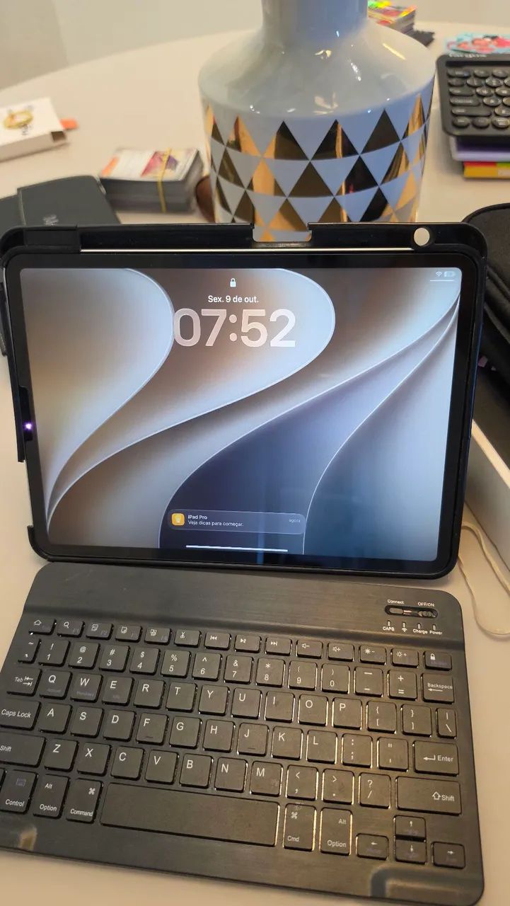 iPad Pro 11-inch (3rd Generation) Wi-Fi - Foto 2