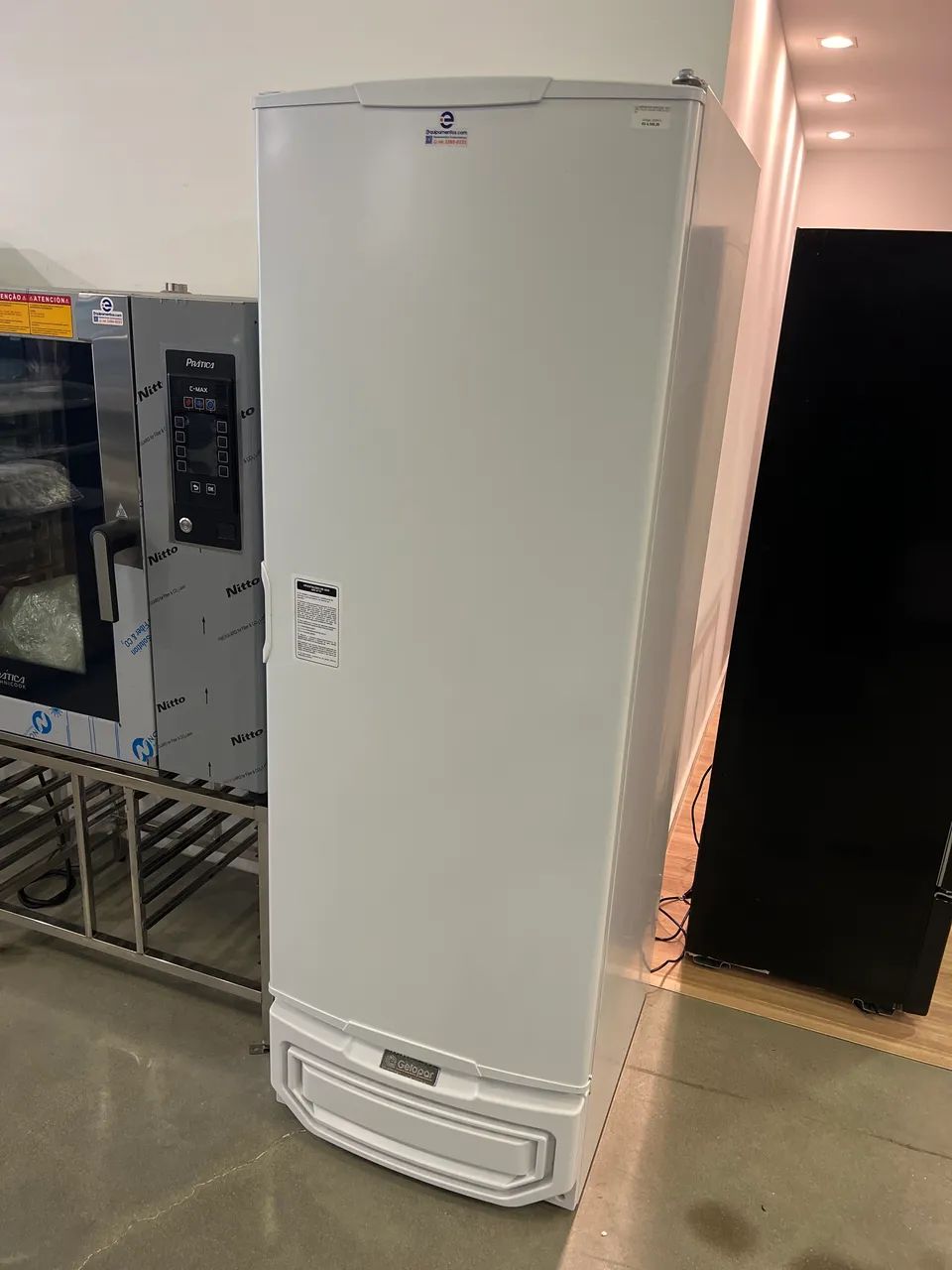 Freezer vertical - Gelopar - Pronta entrega 
