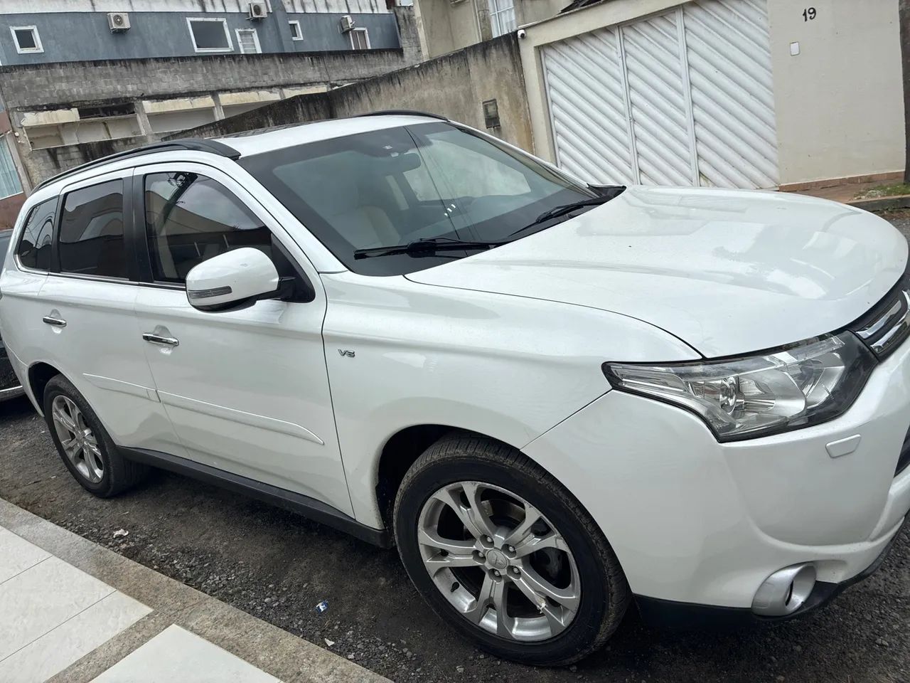 Mitsubishi Outlander 3.0/ GT 3.0 V6 AUT. 2015