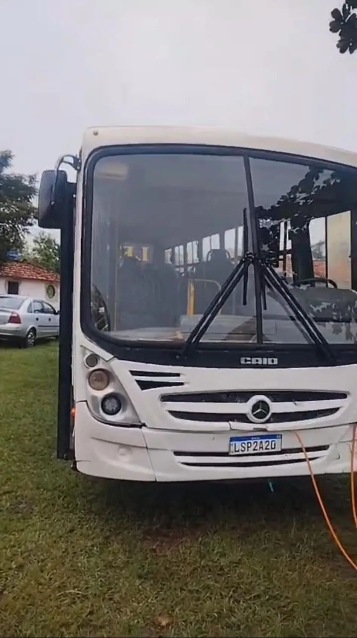  Ônibus Rural MERCEDES-BENZ 