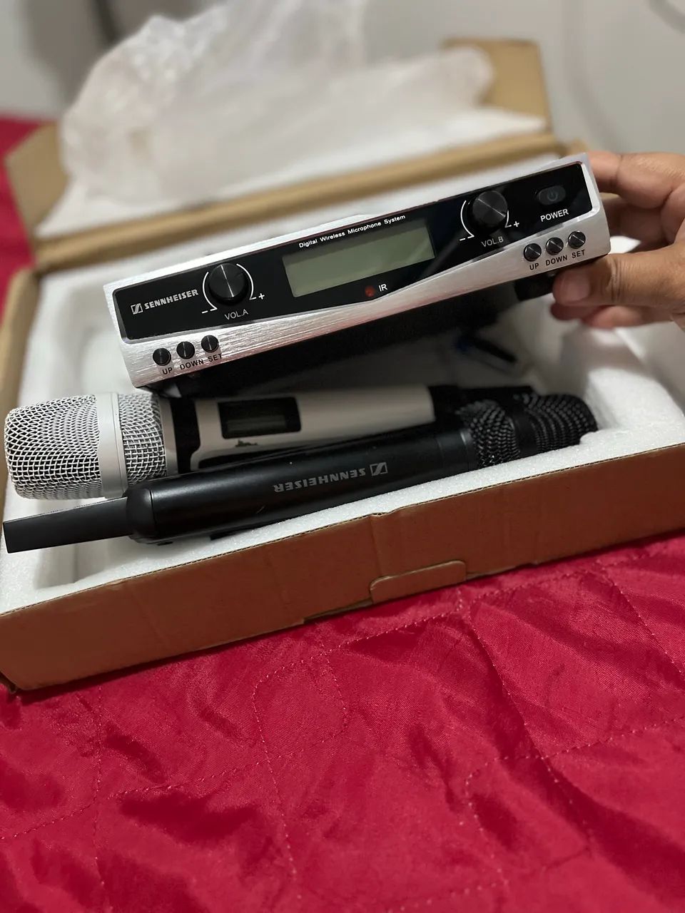 Microfone ? SENNHEISER EW135 duplo - Foto 3