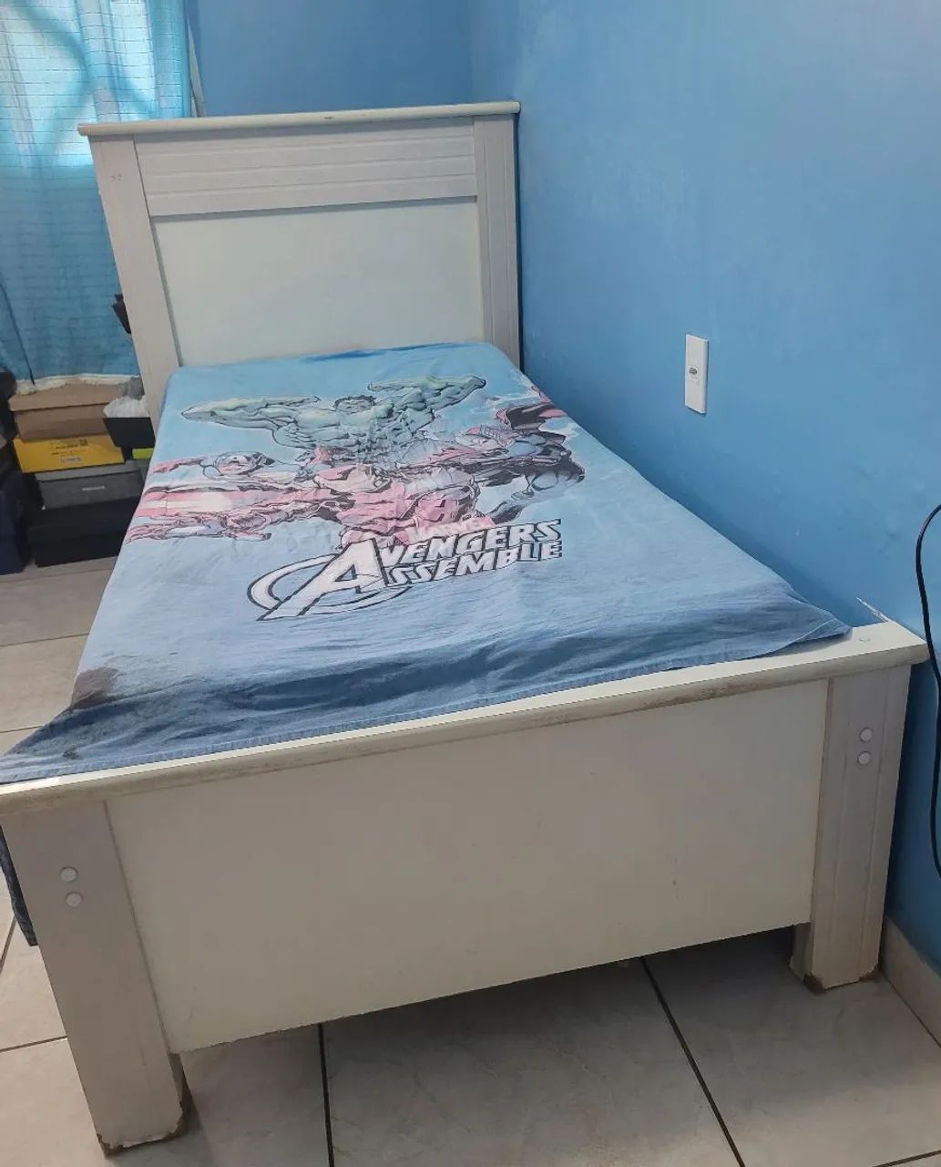 Guarda roupa e cama com colchão  - Foto 3