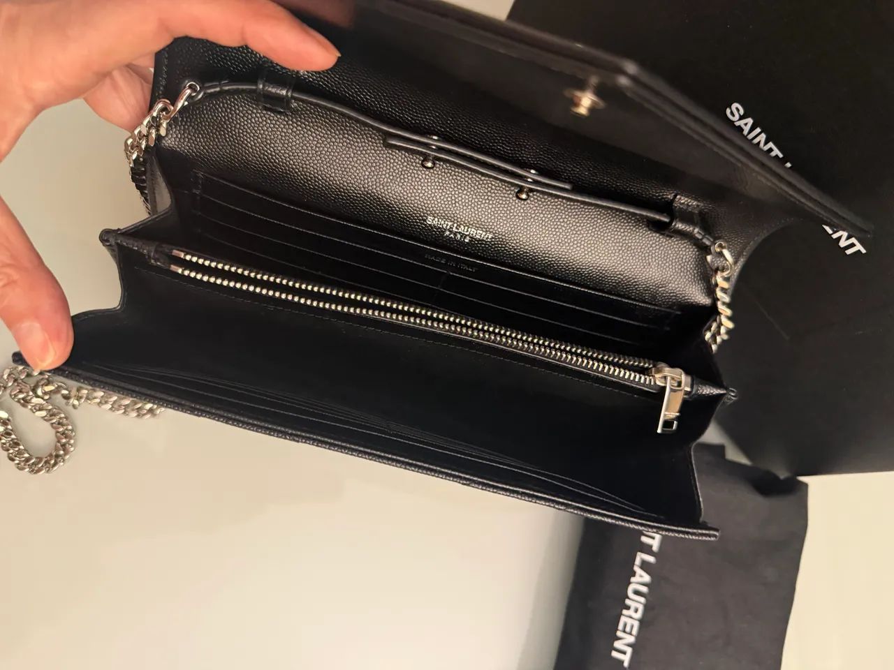 BOLSA SAINT LAURENT CASSANDRE  - Foto 3