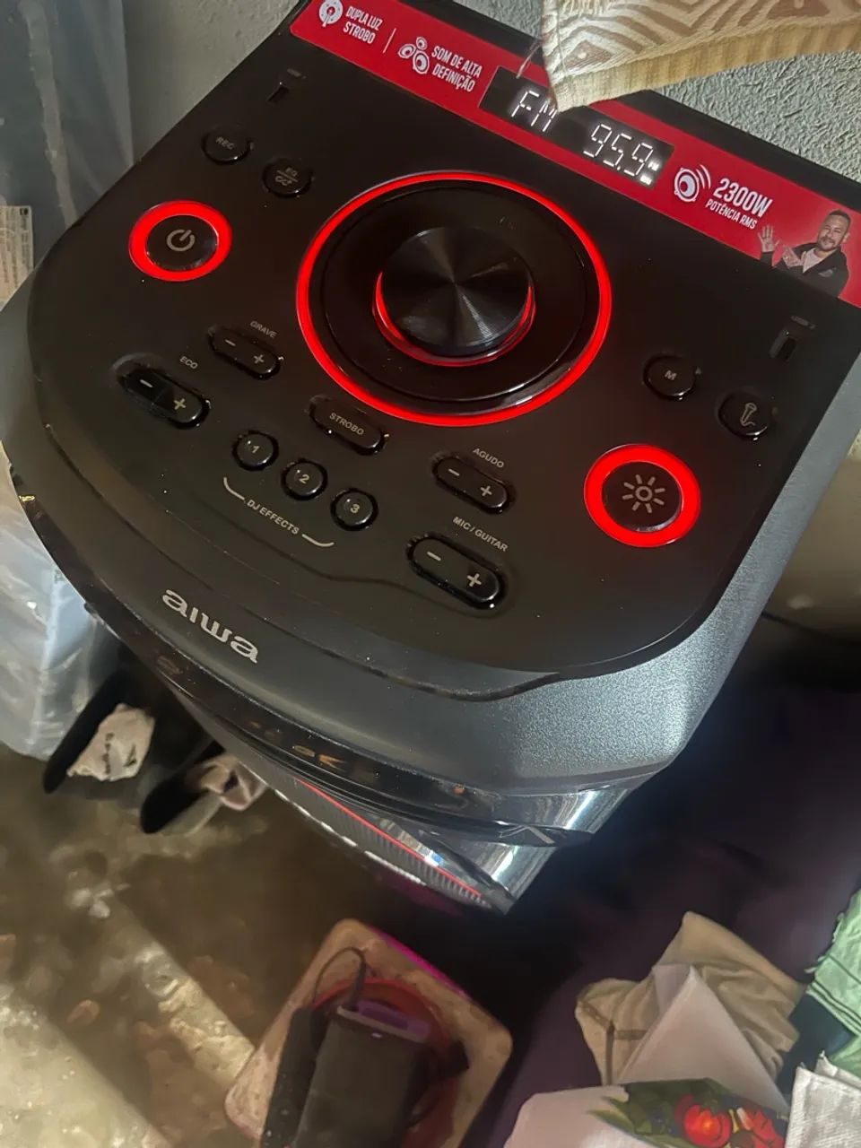 Vendo caixa de som torre aiwa - Foto 4
